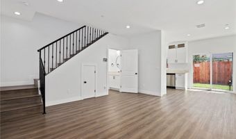 2102 E Stockwell St, Compton, CA 90222