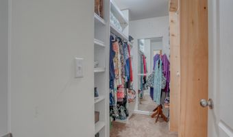 122 LULU Ln, Dover, DE 19901