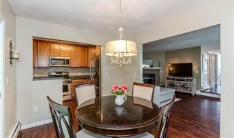 25 Venturi Grn A, North Providence, RI 02904