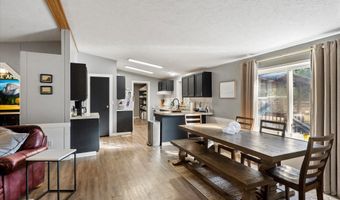 253 Aero Ln, Bigfork, MT 59911