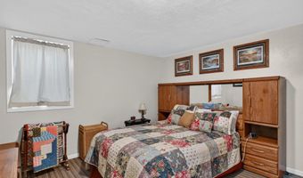1424 Ash St, Alexandria, MN 56308