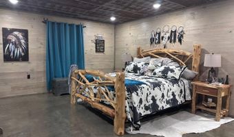 90 Mitchell Rd, Batesville, AR 72501