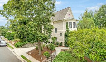 2807 1ST Rd N, Arlington, VA 22201