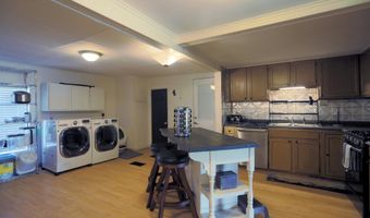 482 E Jefferson St, Andrews, IN 46702