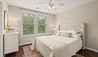 4798 VIRGINIA St, Alexandria, VA 22312