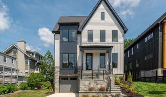 2615 3RD St N, Arlington, VA 22201
