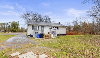 6 Cecile Ave, Augusta, ME 04330