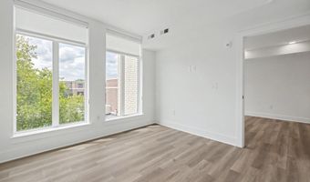 701 N HENRY St 401, Alexandria, VA 22314