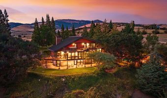 1440 E Nevada St, Ashland, OR 97520