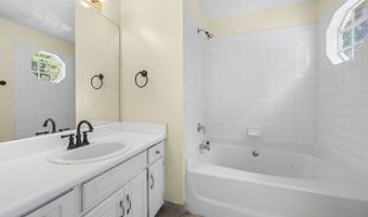 3736 Soapstone, Decatur, GA 30034