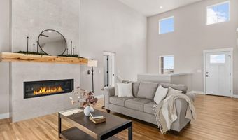 1837 BEAR CUB Rd, Cheyenne, WY 82009