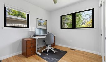2910 19th St, Boulder, CO 80304