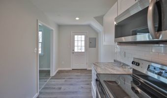 427 E Central Ave, Alpha, NJ 08865