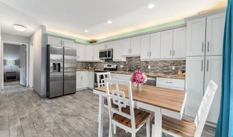 480 Kenolio Rd 2-202, Kihei, HI 96753