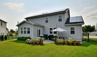 1128 Kingsmill Dr, Algonquin, IL 60102