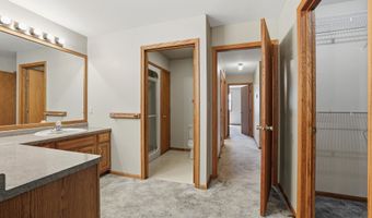 1957 COUNTY ROAD T N, Amherst Junction, WI 54407