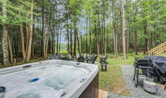 238 King Arthur Rd, Blakeslee, PA 18610