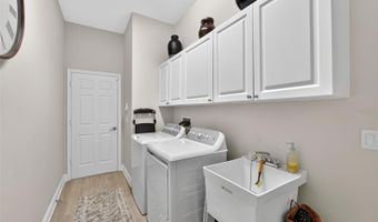 210 LATITUDE Pl, Apollo Beach, FL 33572