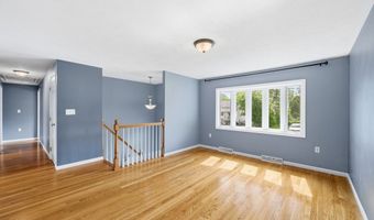 6 Valerie Ave, Billerica, MA 01821