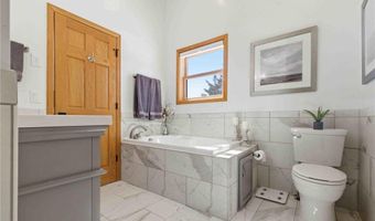 20868 Pike Ave, Aitkin, MN 56431