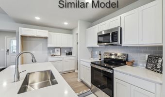 724 NE Meadow Landing Dr, Ankeny, IA 50021