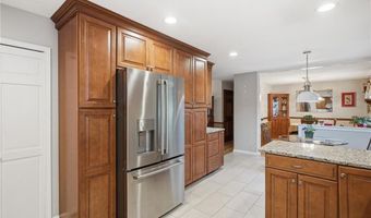 19 Mount Hygeia Rd, Foster, RI 02825