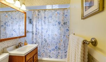 2376 S Seneca Ave, Alliance, OH 44601