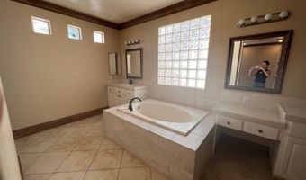 1313 Waterford Falls Ave, Las Vegas, NV 89123