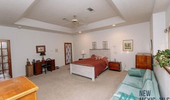 916 Fountain Dr, Carlsbad, NM 88220