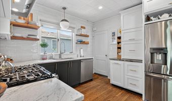 643 Delaware Ave, Albany, NY 12209