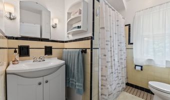 271 Washington Ter, Audubon, NJ 08106