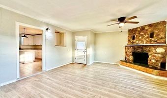 1406 N 7th St, Alpine, TX 79830