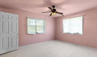 1829 W Lake Shore Dr, Alvarado, TX 76009