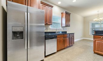 460 Venito Dr, Biloxi, MS 39531