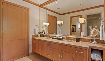 1 Bay Dr 5104, Lahaina, HI 96761