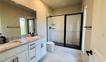 61 Skipton Dr, Bella Vista, AR 72714