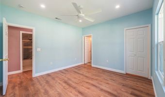 2041 W 29th Pl, Los Angeles, CA 90018