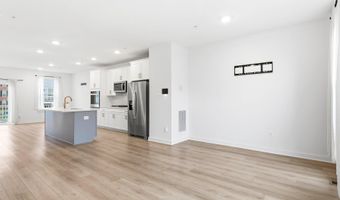 614 GLENN LAKE Dr, Bowie, MD 20716