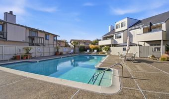 450 Cola Ballena G, Alameda, CA 94501