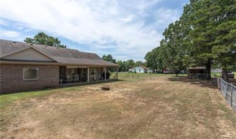 422 Hidden Oaks Rd, Alma, AR 72921