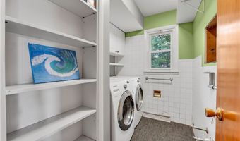 6009 Bole Dr, Andover, OH 44003