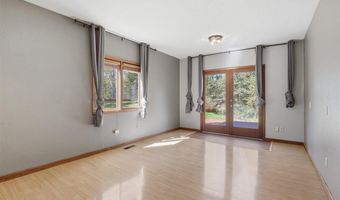 13340 Bainbridge Rd, Anchorage, AK 99516