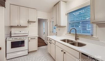 3735 Mcmillan St, Charlotte, NC 28205