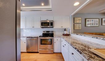 6854 Maple Leaf Dr, Carlsbad, CA 92011