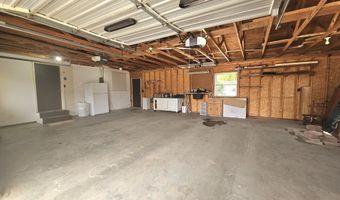 1403 S Lloyd St, Aberdeen, SD 57401