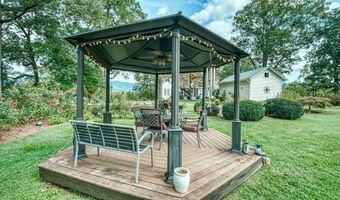 1194 Main St, Andrews, NC 28901