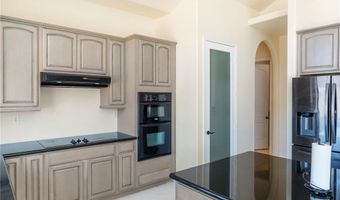 9170 Japatul Rd, Apple Valley, CA 92308