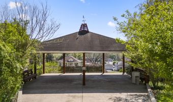 90 Grand Ave, Beattyville, KY 41311