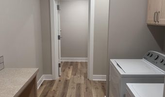 135 S Heritage Way, Andover, KS 67002