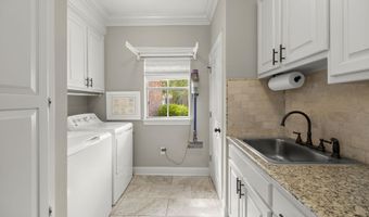 6233 Krista Ln, Baton Rouge, LA 70808
